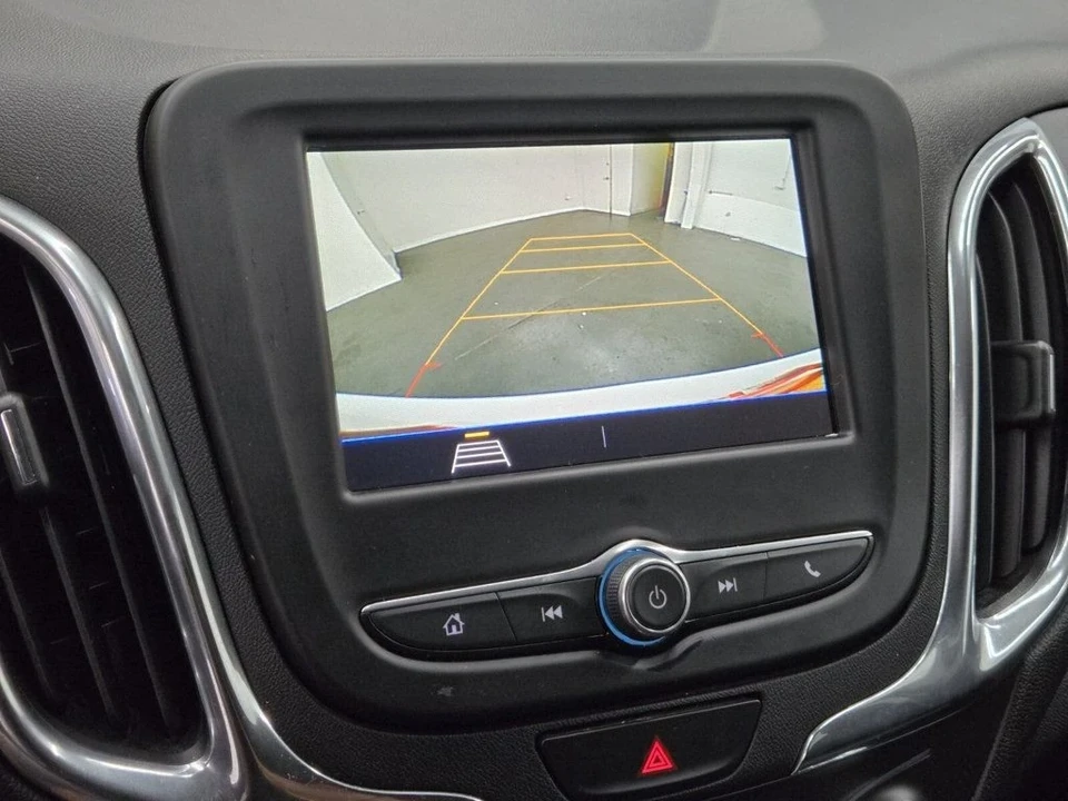 2019 Chevrolet Equinox - Image 18 of 21