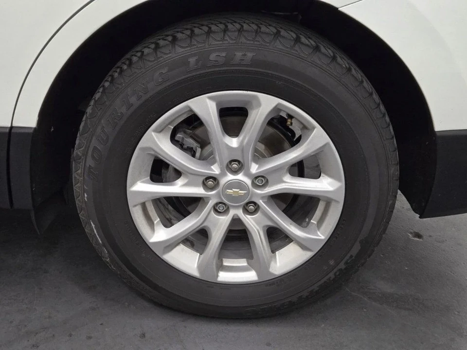 2019 Chevrolet Equinox - Image 5 of 12