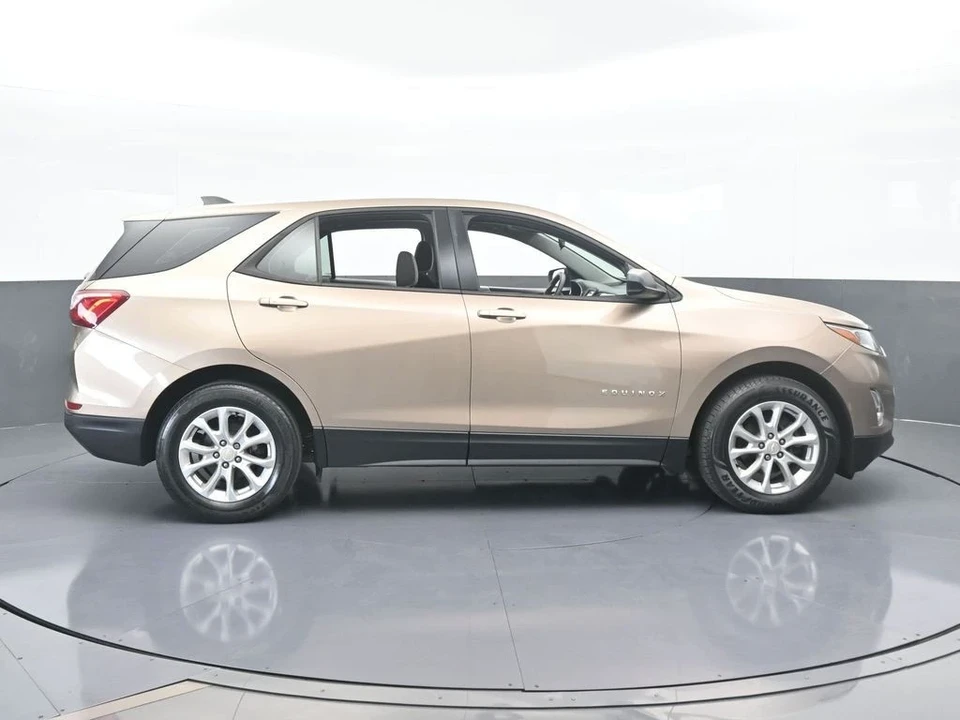 2019 Chevrolet Equinox - Image 7 of 12