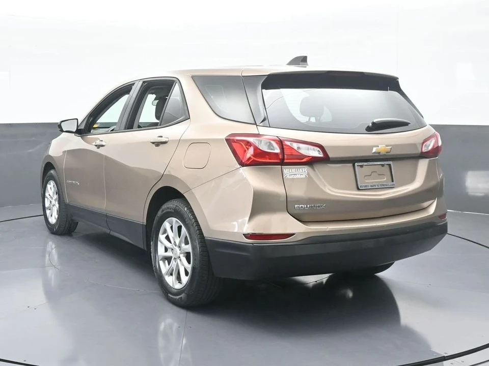 2019 Chevrolet Equinox - Image 4 of 12