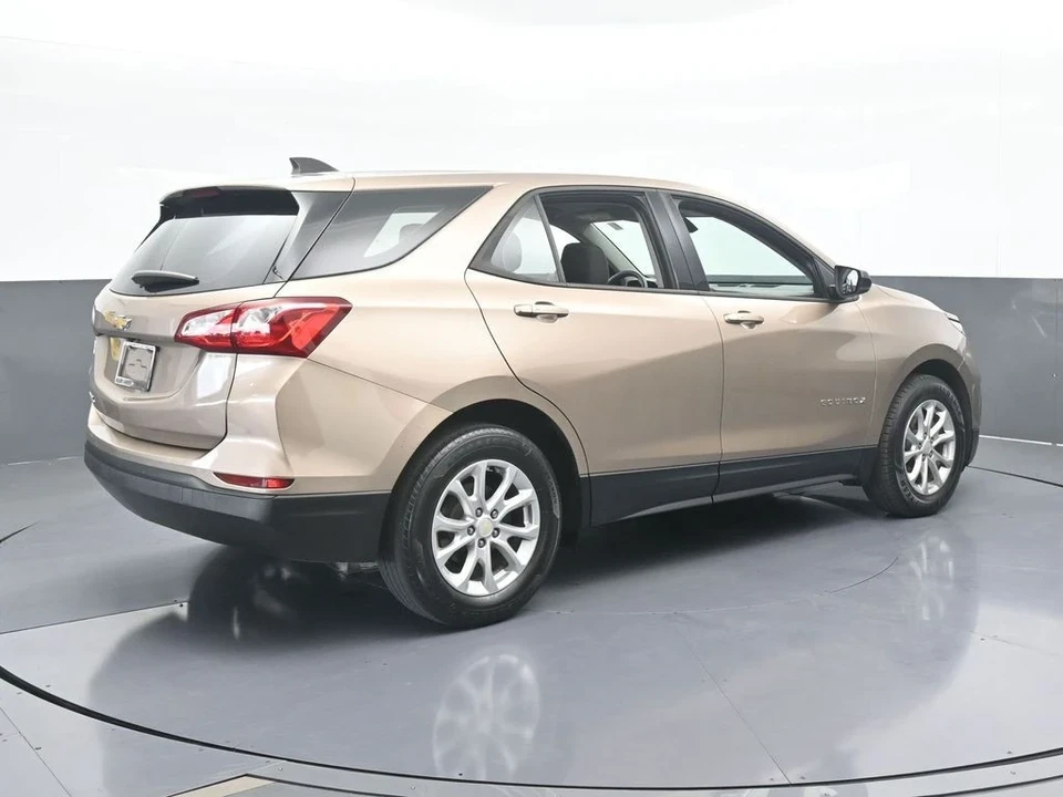 2019 Chevrolet Equinox - Image 6 of 12