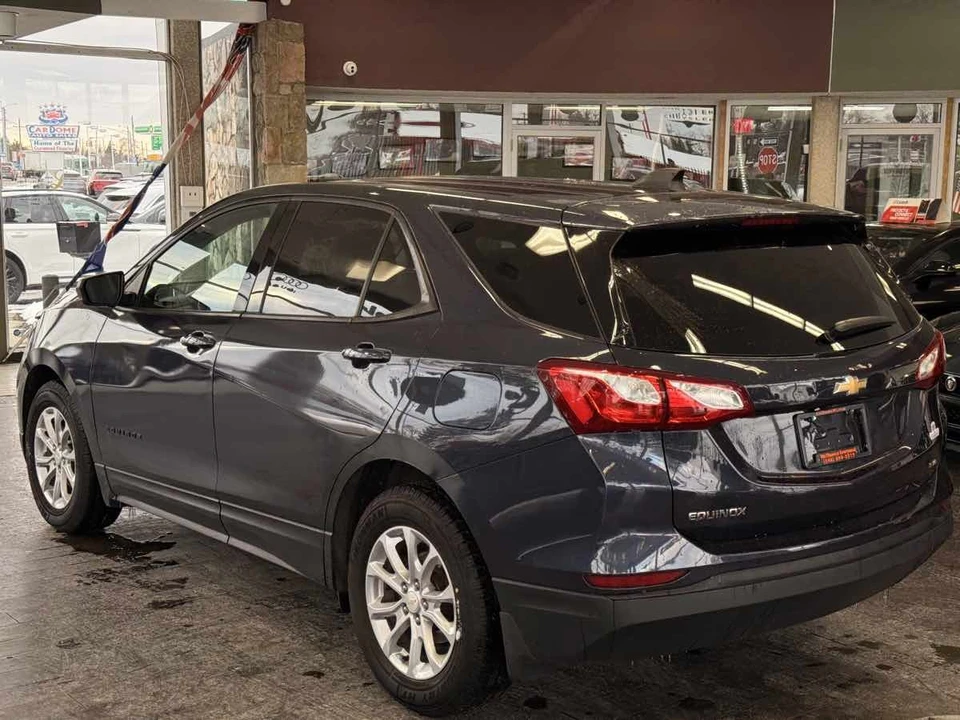 2019 Chevrolet Equinox - Image 10 of 12