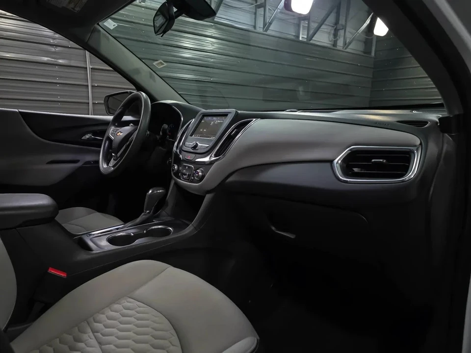 2019 Chevrolet Equinox - Image 12 of 21