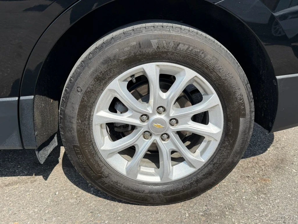 2019 Chevrolet Equinox - Image 10 of 12