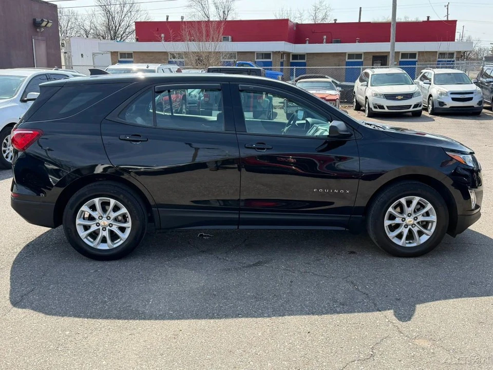 2019 Chevrolet Equinox - Image 6 of 12