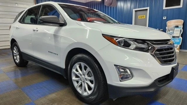 2019 Chevrolet Equinox - Image 2 of 12