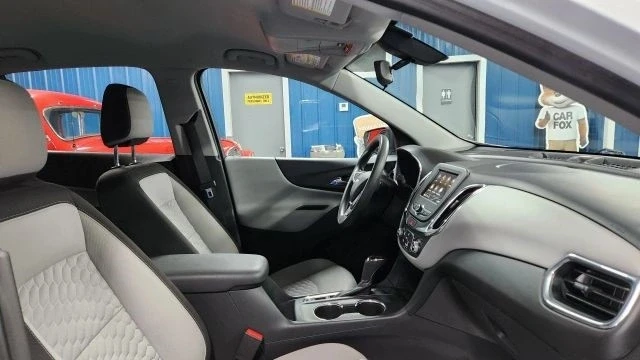 2019 Chevrolet Equinox - Image 10 of 12
