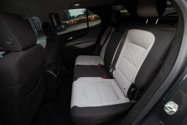 2019 Chevrolet Equinox - Image 26 of 31