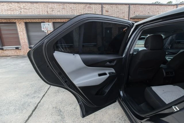 2019 Chevrolet Equinox - Image 25 of 31
