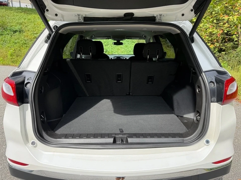 2019 Chevrolet Equinox - Image 16 of 21