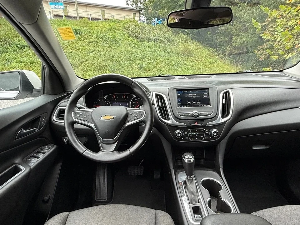 2019 Chevrolet Equinox - Image 10 of 21