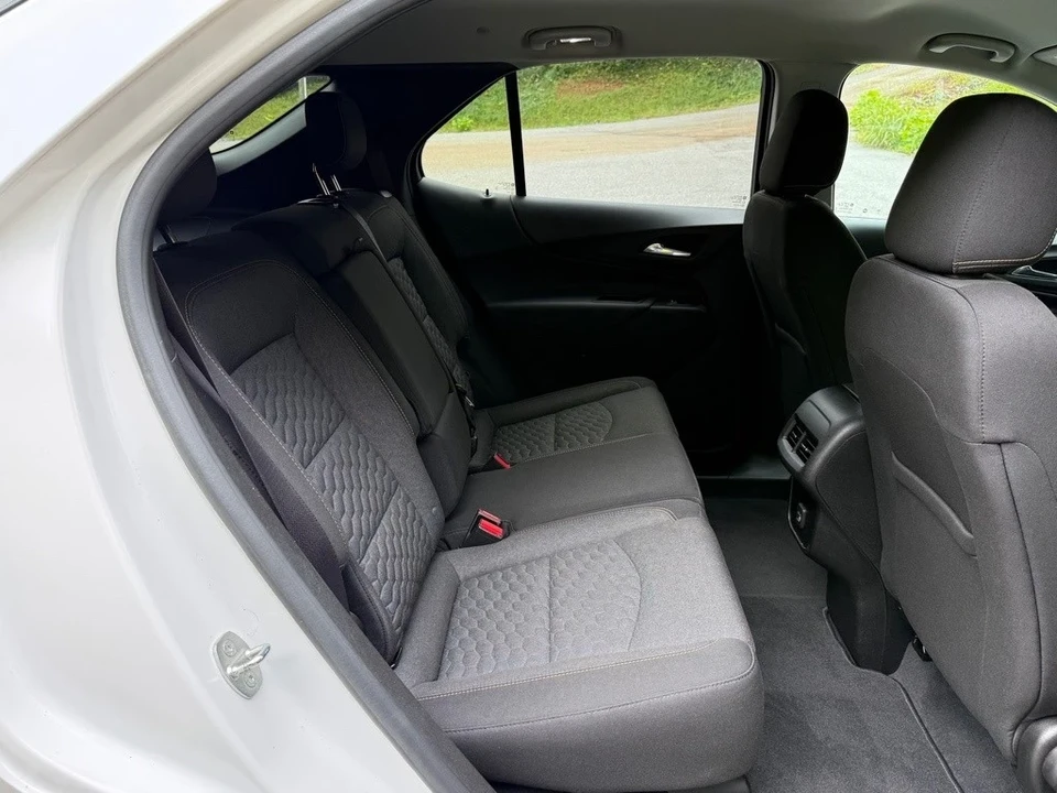 2019 Chevrolet Equinox - Image 19 of 21
