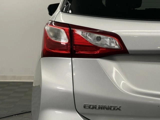 2019 Chevrolet Equinox - Image 9 of 12