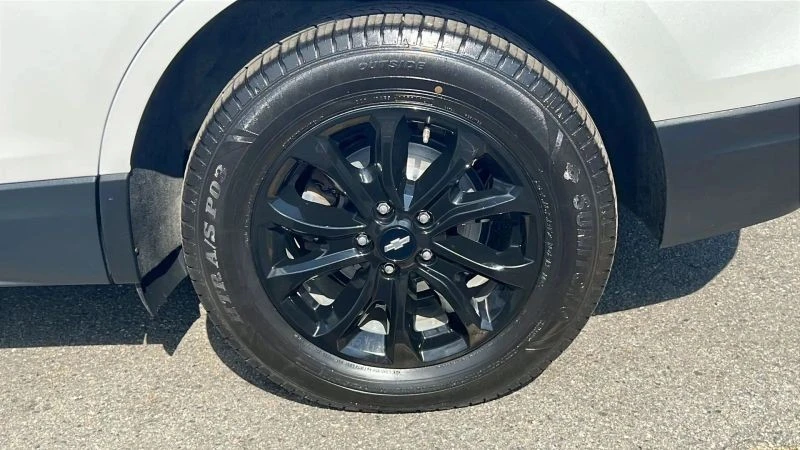 2019 Chevrolet Equinox - Image 11 of 12