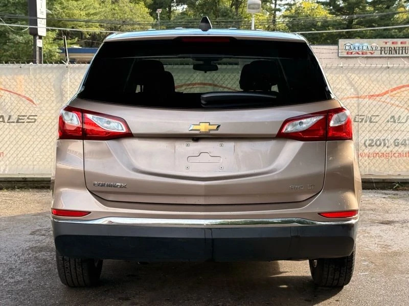 2019 Chevrolet Equinox - Image 10 of 12