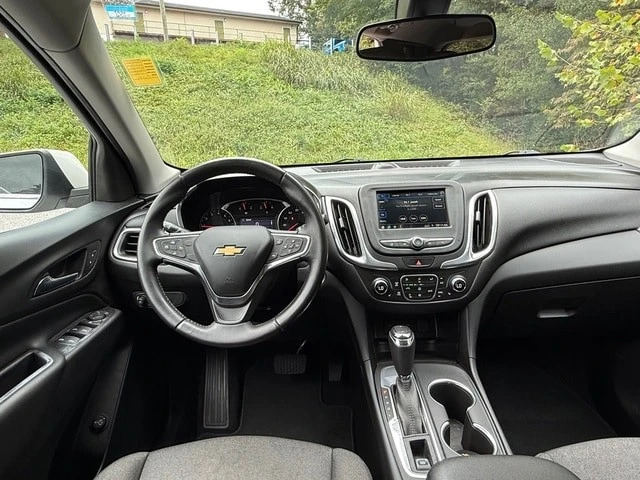 2019 Chevrolet Equinox - Image 10 of 12