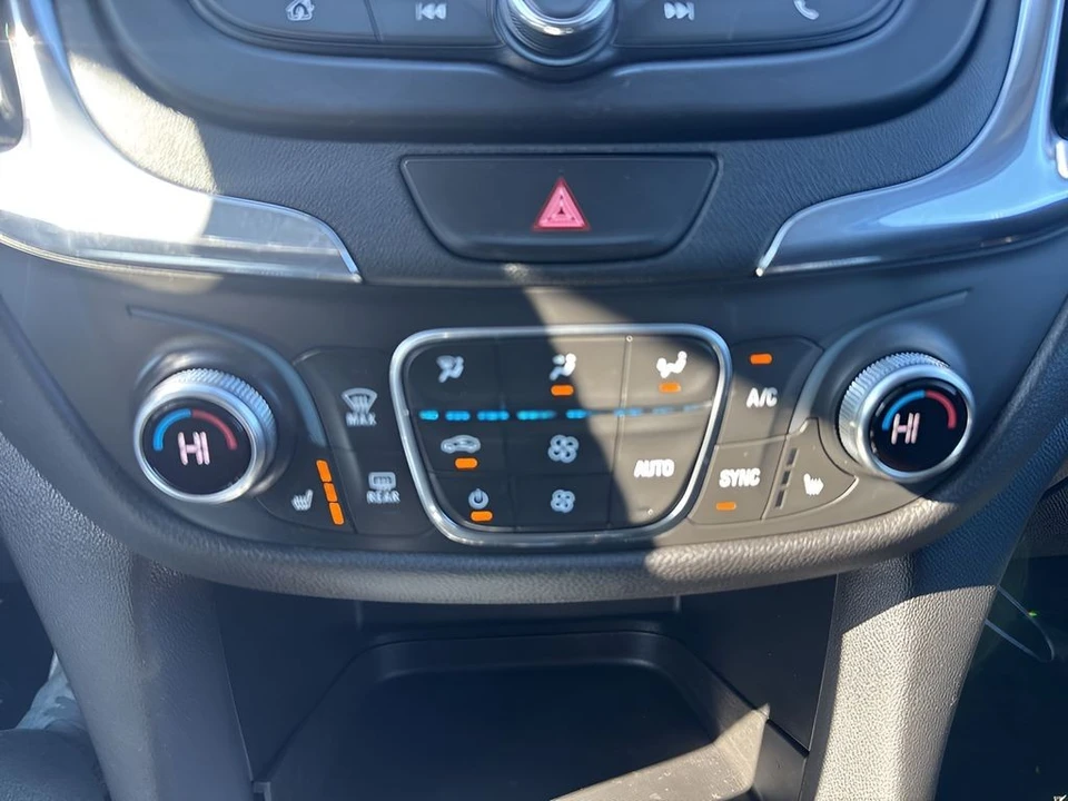 2019 Chevrolet Equinox - Image 18 of 21