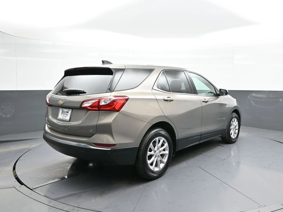 2019 Chevrolet Equinox - Image 6 of 12