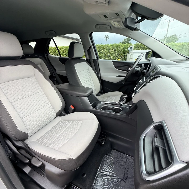 2019 Chevrolet Equinox - Image 9 of 15