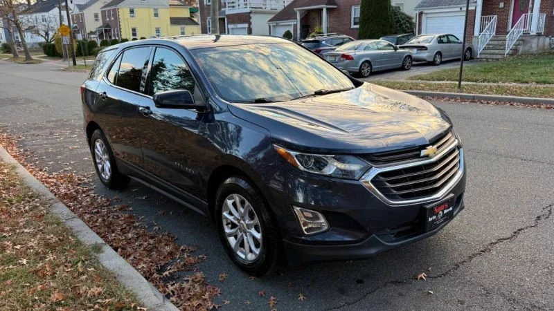 2019 Chevrolet Equinox - Image 10 of 12
