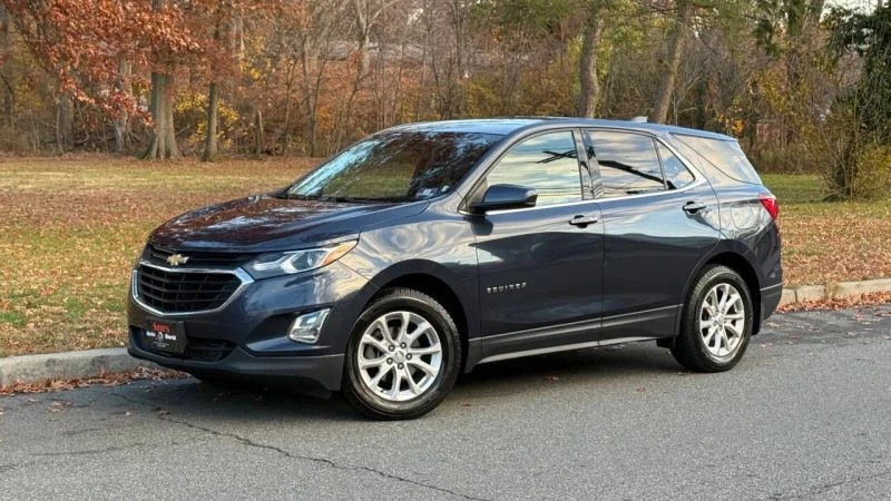 2019 Chevrolet Equinox - Image 2 of 12