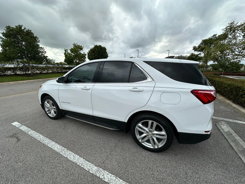 2019 Chevrolet Equinox - Image 6 of 21