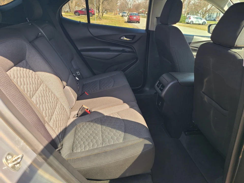 2019 Chevrolet Equinox - Image 14 of 21