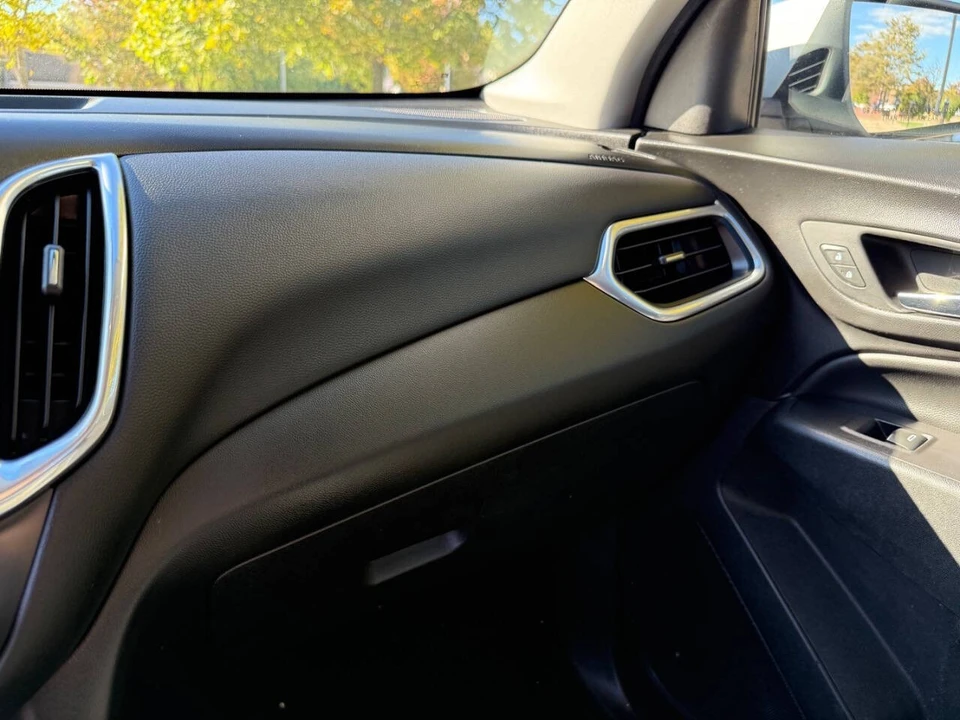 2019 Chevrolet Equinox - Image 20 of 21