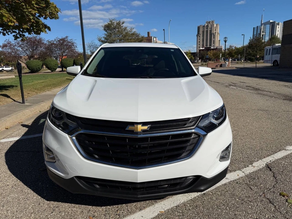 2019 Chevrolet Equinox - Image 2 of 21
