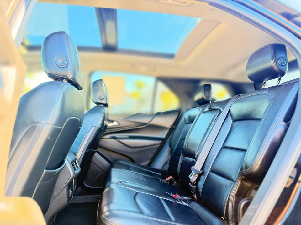 2019 Chevrolet Equinox - Image 11 of 16