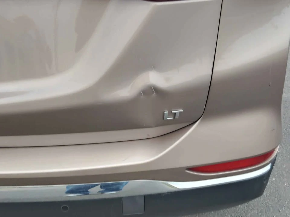 2019 Chevrolet Equinox - Image 3 of 11