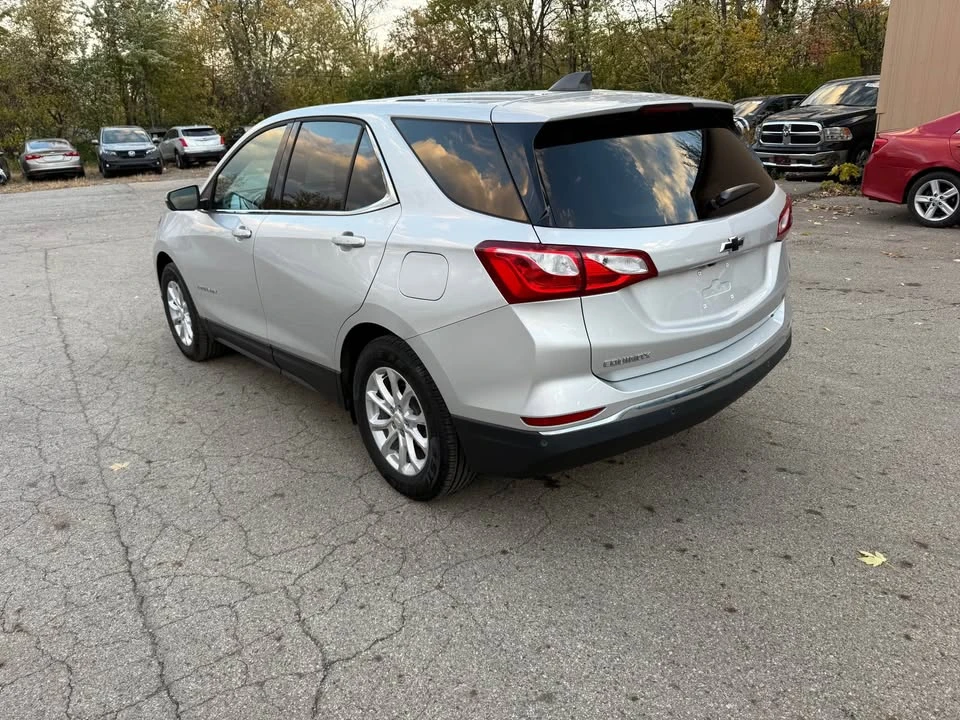 2019 Chevrolet Equinox - Image 5 of 10