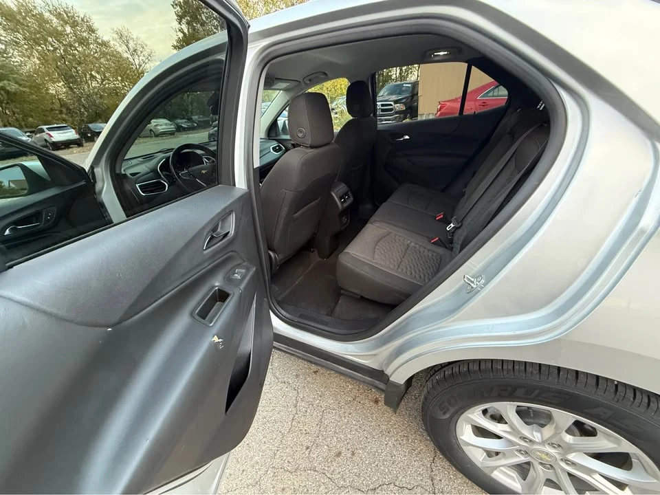 2019 Chevrolet Equinox - Image 7 of 10