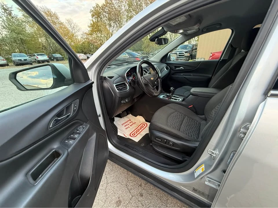 2019 Chevrolet Equinox - Image 6 of 10