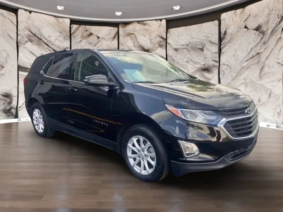 2019 Chevrolet Equinox - Image 2 of 20