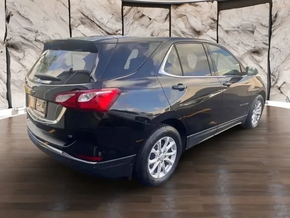 2019 Chevrolet Equinox - Image 10 of 20