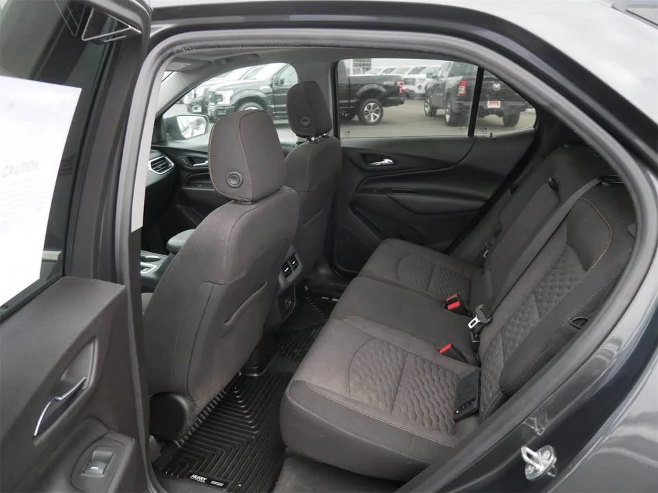 2019 Chevrolet Equinox - Image 6 of 17