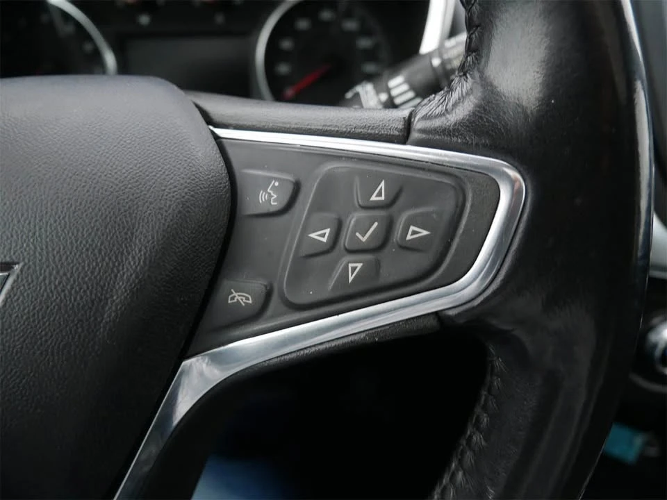 2019 Chevrolet Equinox - Image 11 of 17