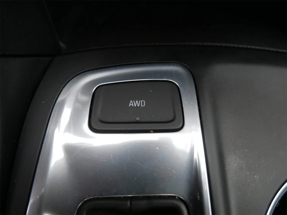 2019 Chevrolet Equinox - Image 16 of 17