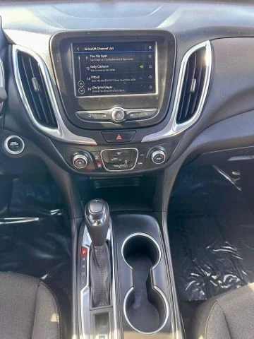 2019 Chevrolet Equinox - Image 13 of 21