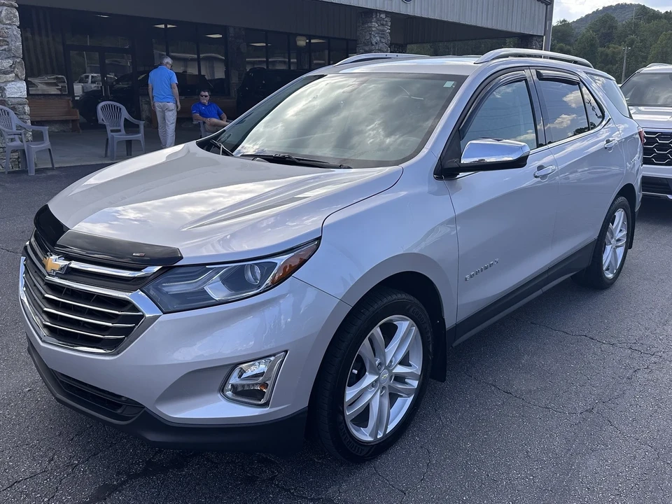 2019 Chevrolet Equinox - Image 2 of 12