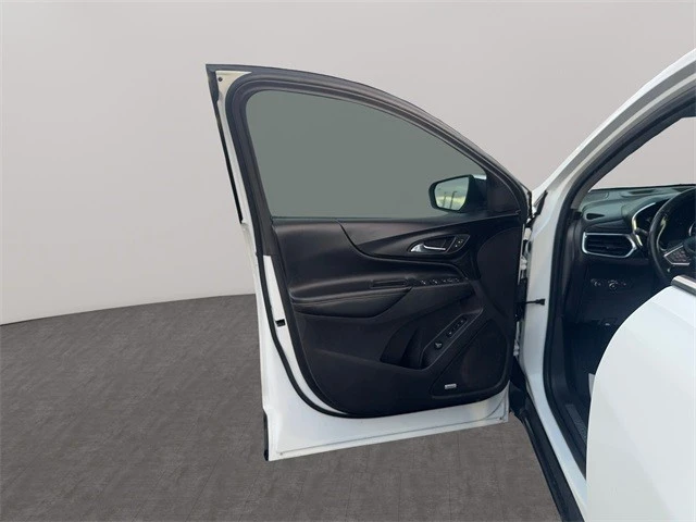 2019 Chevrolet Equinox - Image 11 of 21