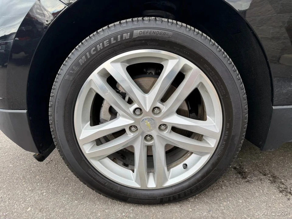 2019 Chevrolet Equinox - Image 11 of 12