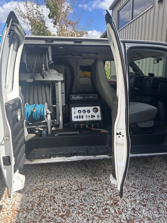 2019 Chevrolet Express - Image 8 of 10