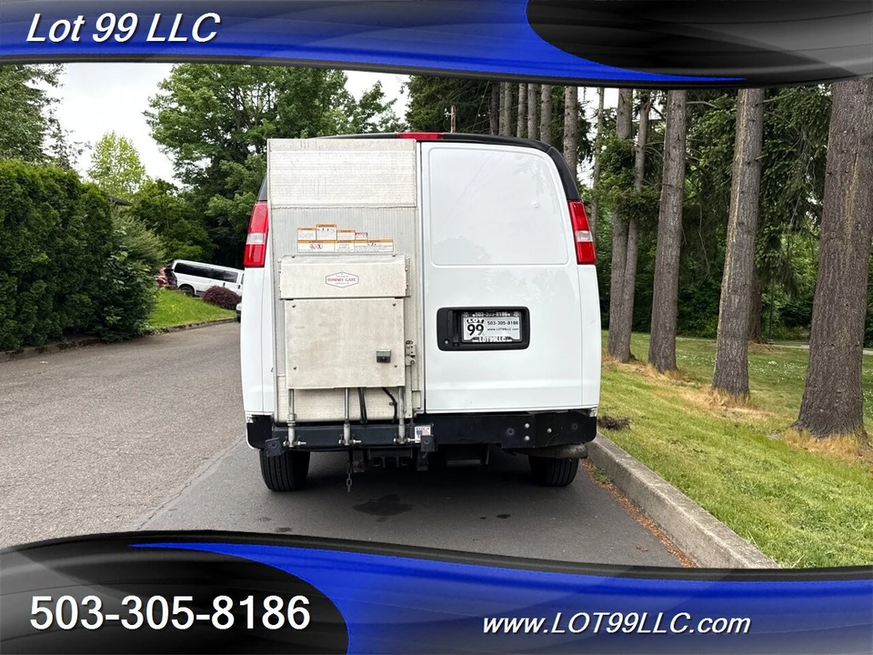 2019 Chevrolet Express - Image 3 of 4