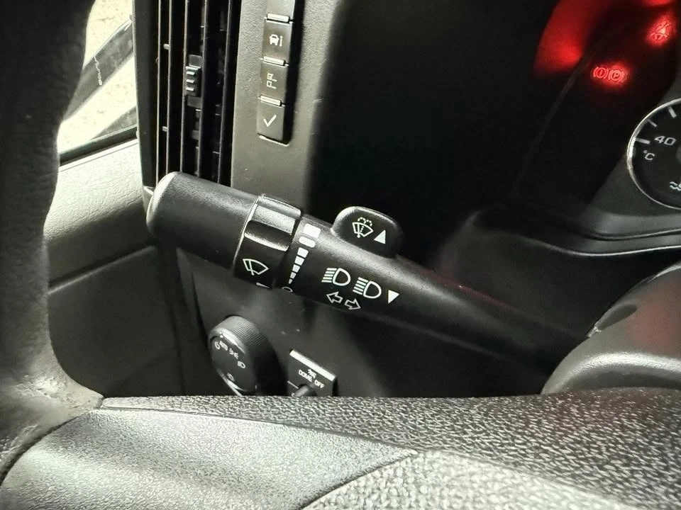 2019 Chevrolet Express - Image 14 of 20
