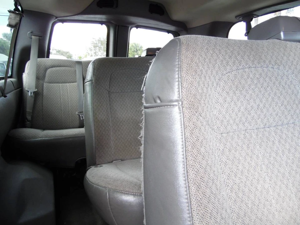 2019 Chevrolet Express - Image 11 of 21