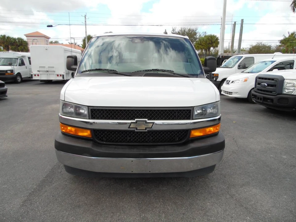 2019 Chevrolet Express - Image 2 of 21