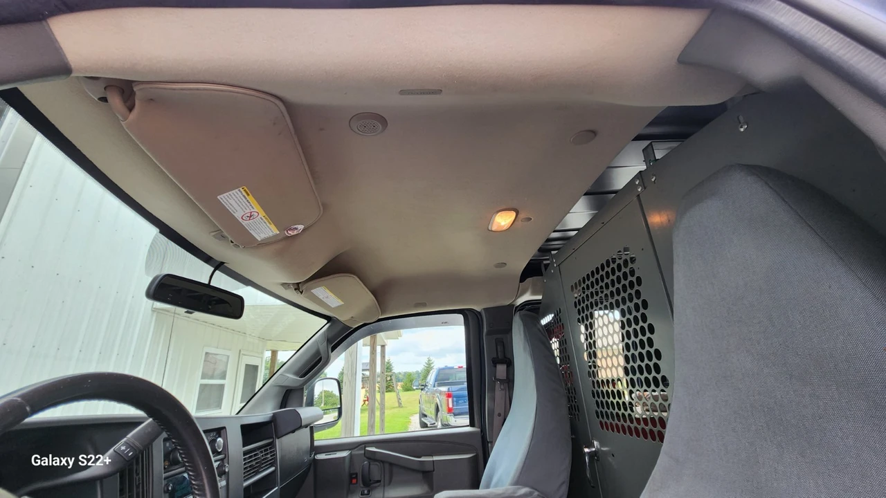 2019 Chevrolet Express - Image 2 of 12