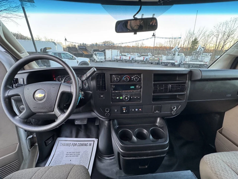 2019 Chevrolet Express - Image 19 of 21
